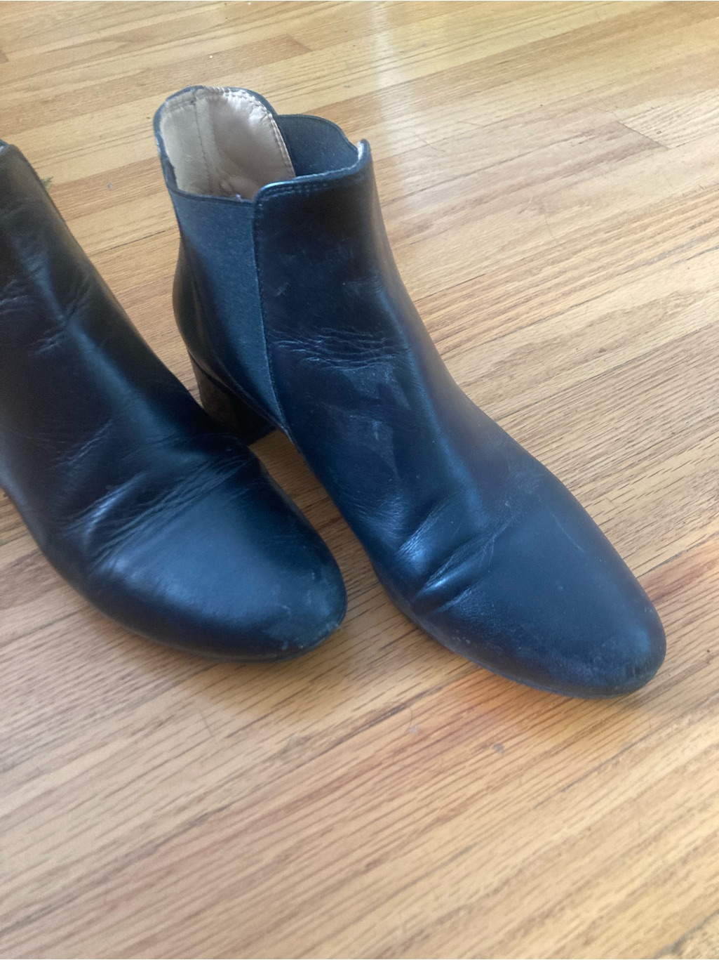 Gravity Pope Black Leather Ankle Boots